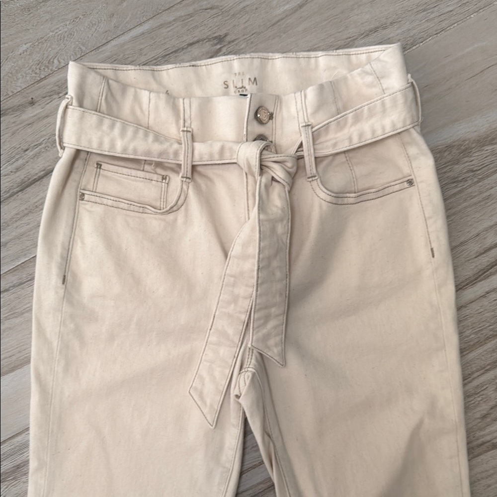 White House Black Market Slim Crop 4 pants